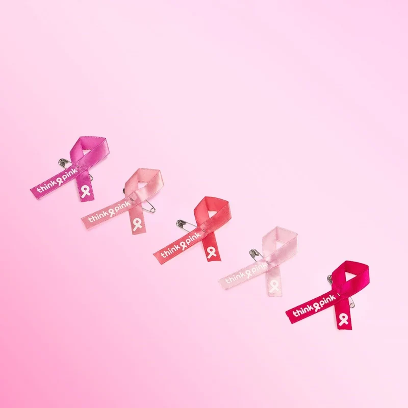 Un ruban rose pour soutenir la lutte contre le cancer 🎀
