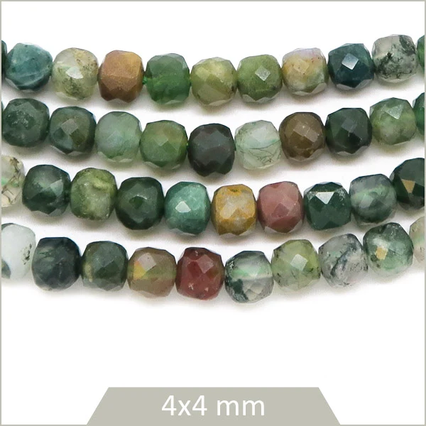 Env. 90 perles cubes facettées en Agate indienne, 4x4 mm env.