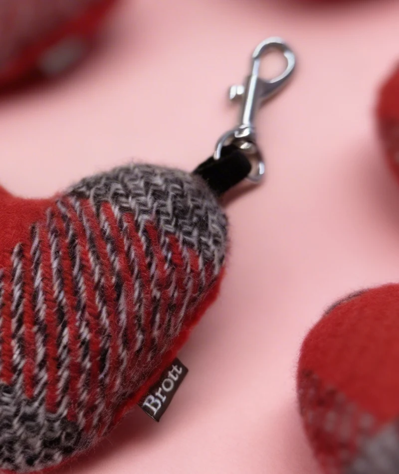 BROTT ST. VALENTINE CHARM