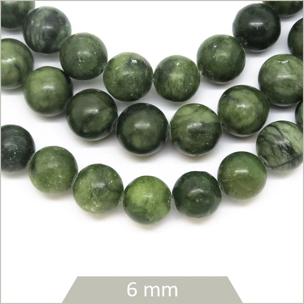 Env. 60 perles rondes en Jade de Chine, 6 mm