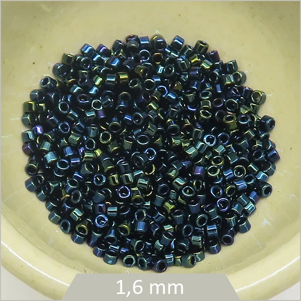 5 g de perles Miyuki Delica 11/0, DB0002 bleu iris métallisé