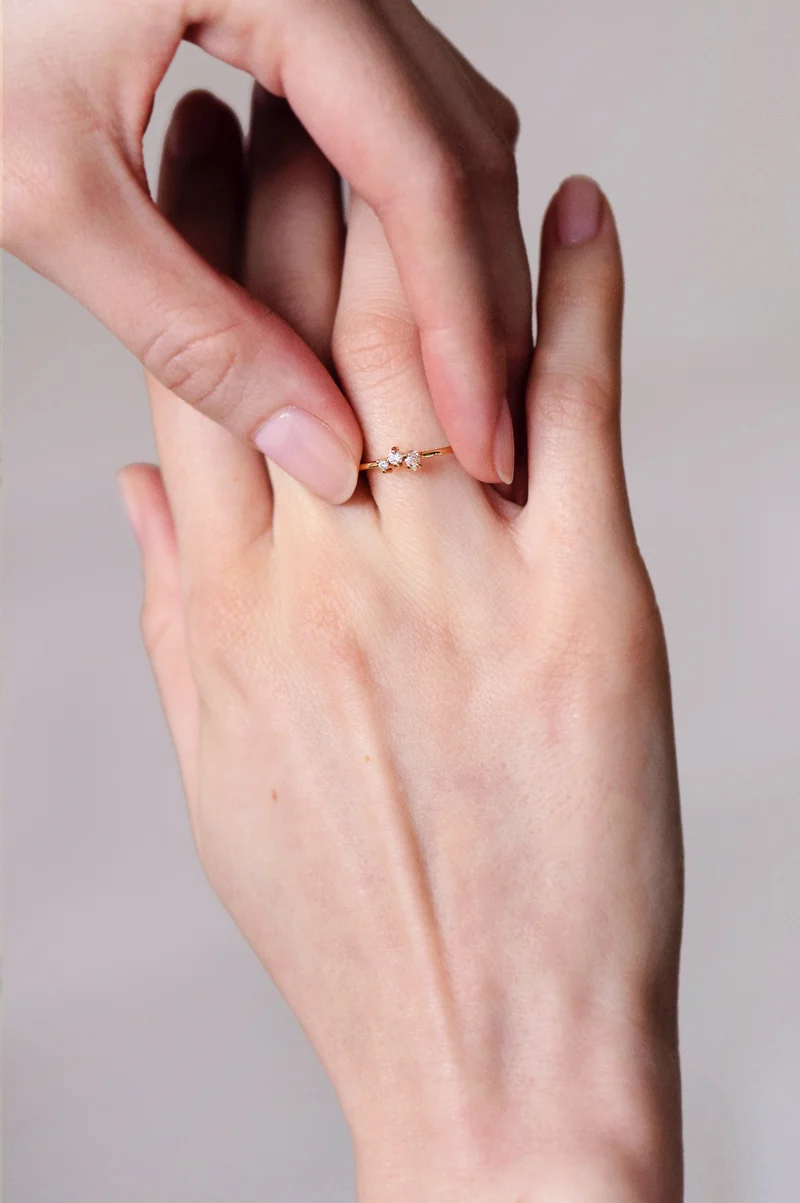 BAGUE LISE DIAMANTS