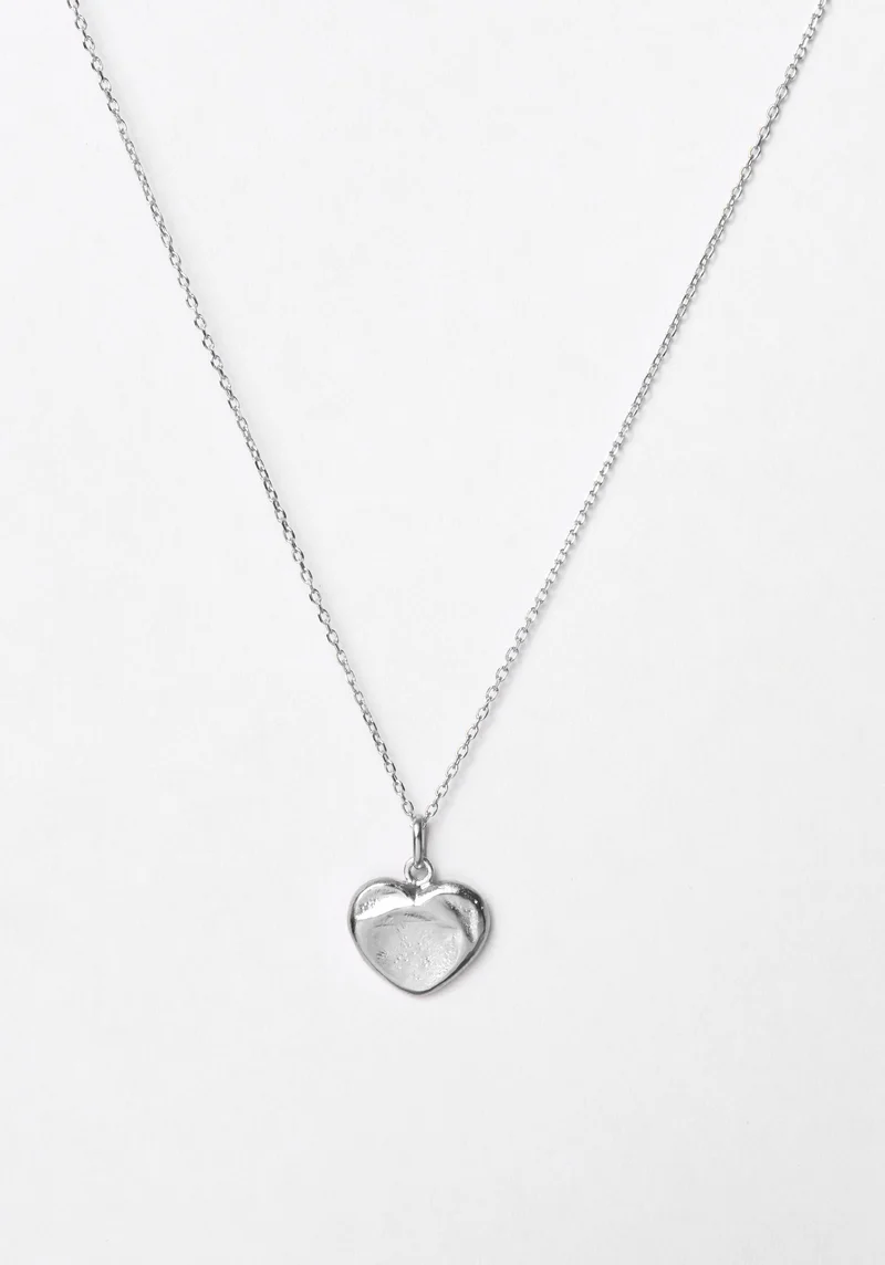COLLIER TILA