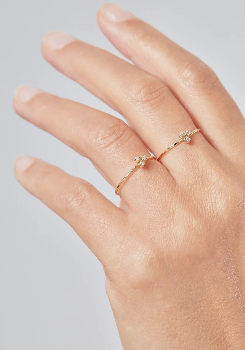 ANNEAU OLYMPE SERTIS TROIS DIAMANTS