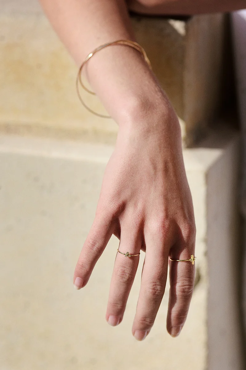 ANNEAU OLYMPE SERTIS TROIS DIAMANTS