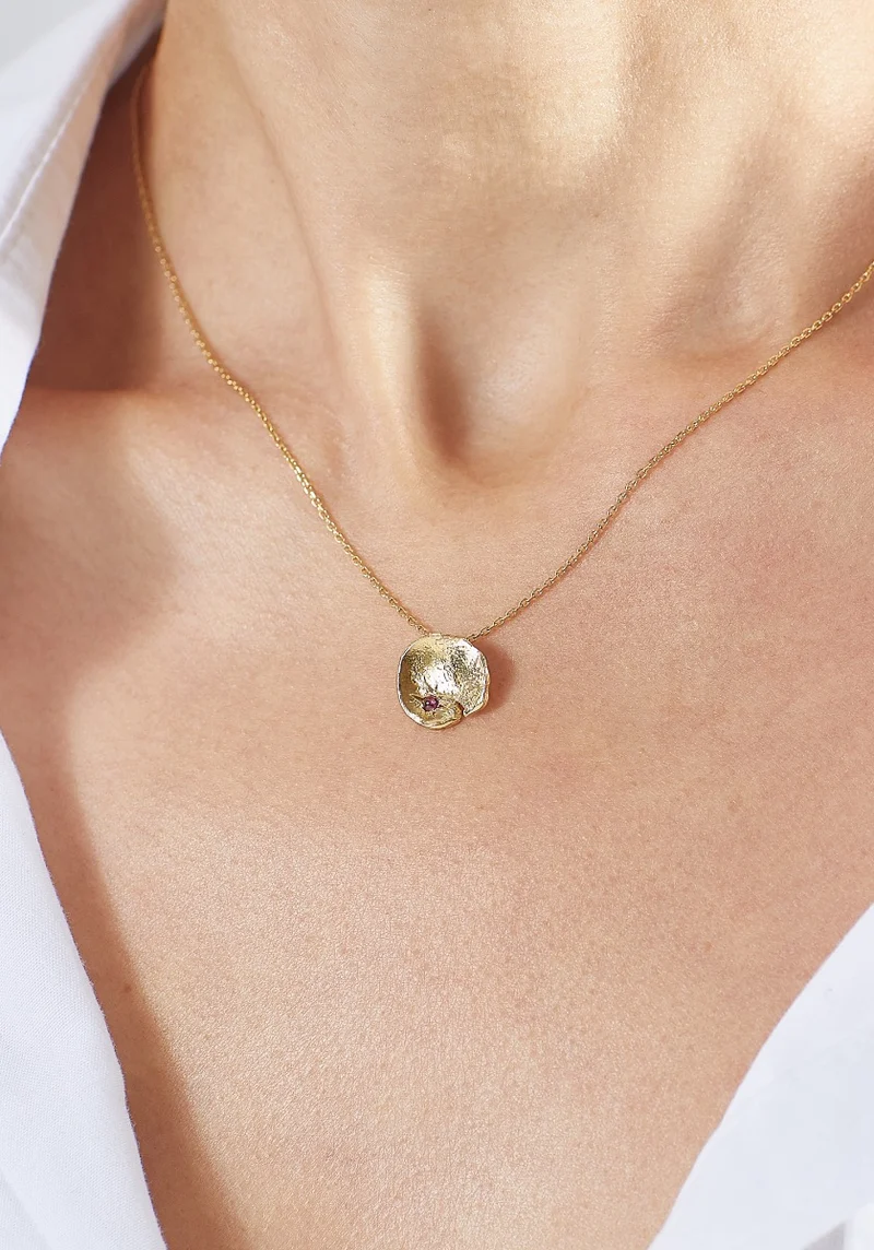 COLLIER ELA