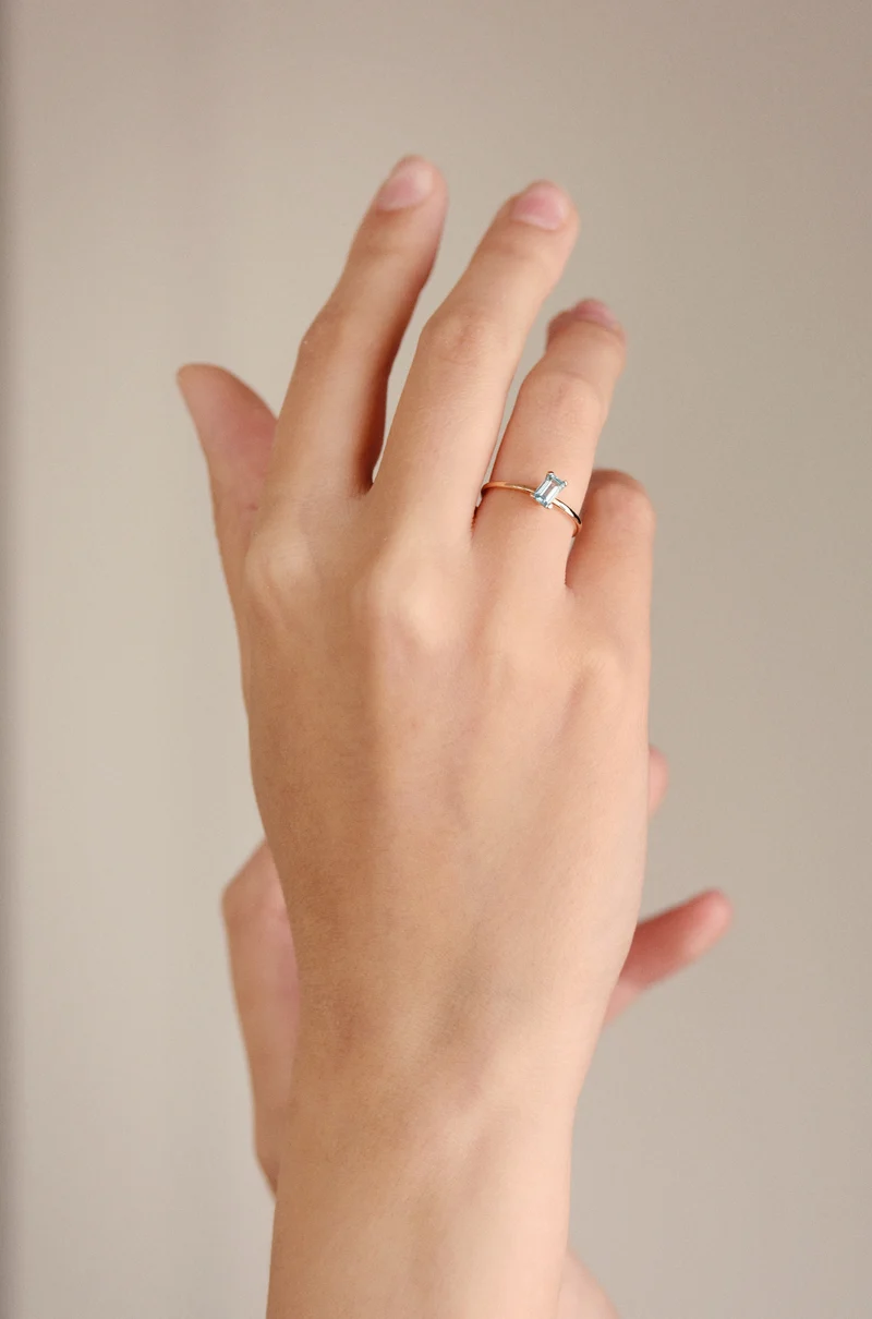 BAGUE EWANDE SIMPLE BAGUETTE