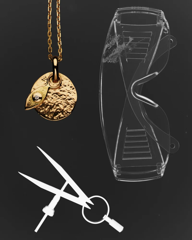 COLLIER MEDEE