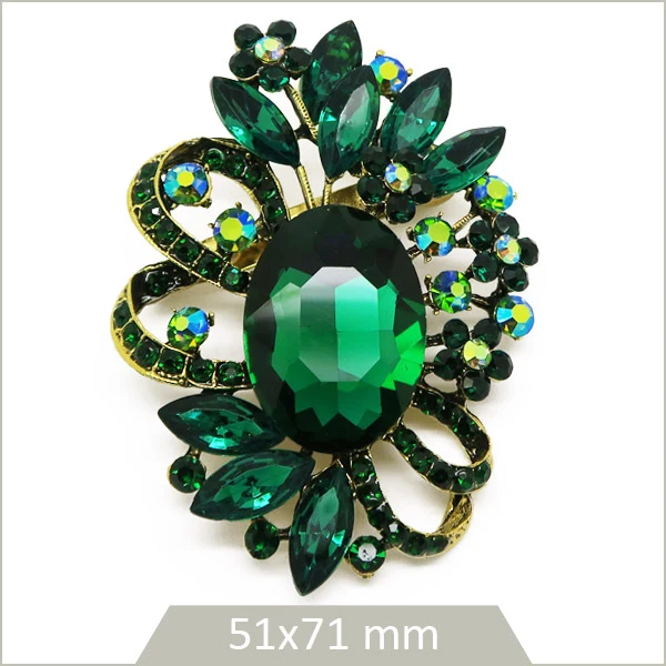 1 grande broche ovale royale alliage doré, cristaux émeraude