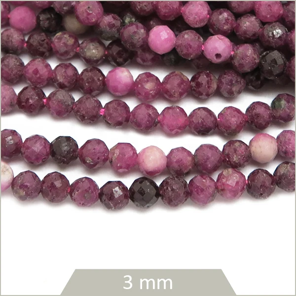 Env. 120 perles à facettes en Rubis, 3 mm