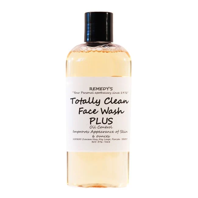 Nettoyant visage Totally Clean Plus™ le nec plus ultra !
