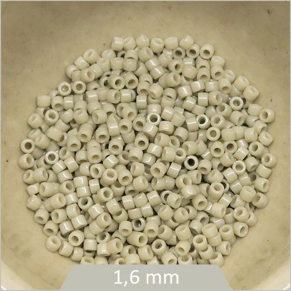 5 g de perles Miyuki Delica 11/0, DB0261 lin