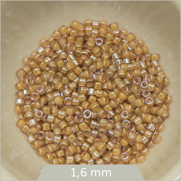 5 g de perles Miyuki Delica 11/0, DB2043 noisette