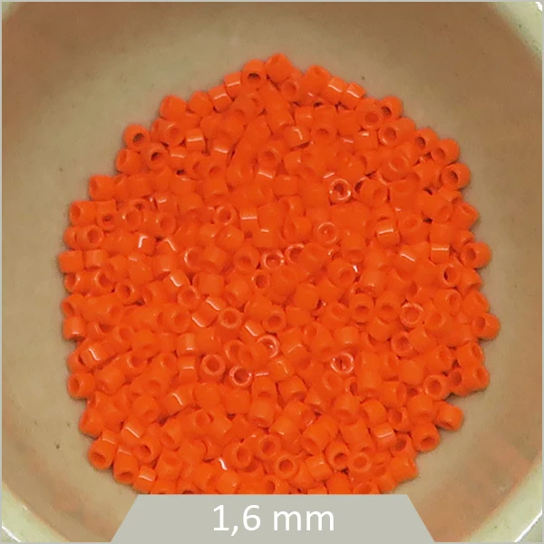 5 g de perles Miyuki Delica 11/0, DB0722 orange opaque