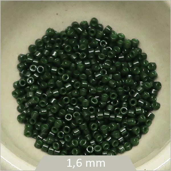 5 g de perles Miyuki Delica 11/0, DB0663 vert sapin