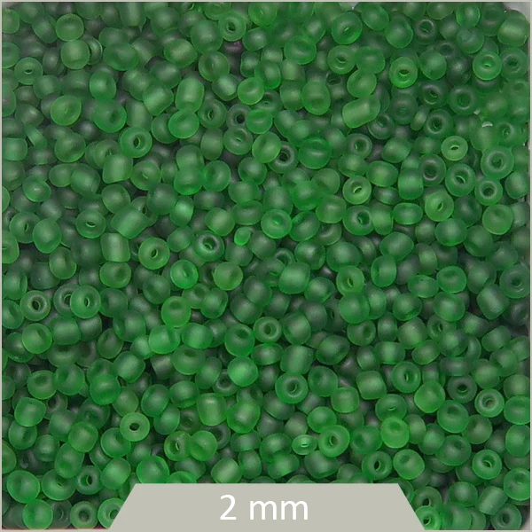 40 g de perles rocailles vert givrées 2 mm
