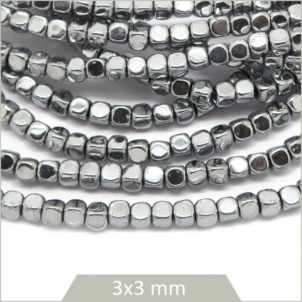 Env. 130 perles cubes arrondis 3 mm en hématite argenté métallisé