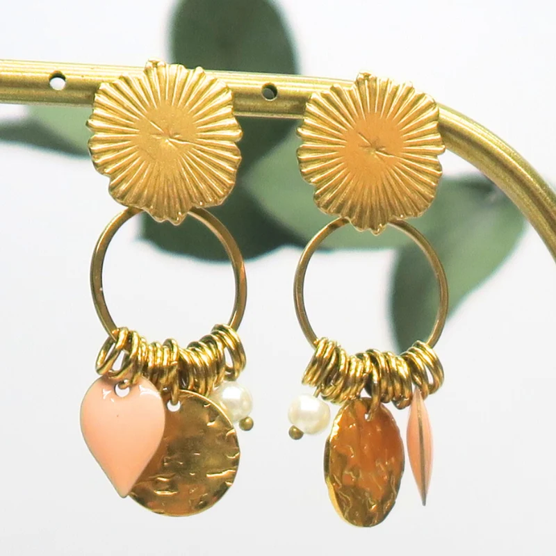 2 clous de boucles d'oreilles nénuphar en acier inoxydable doré
