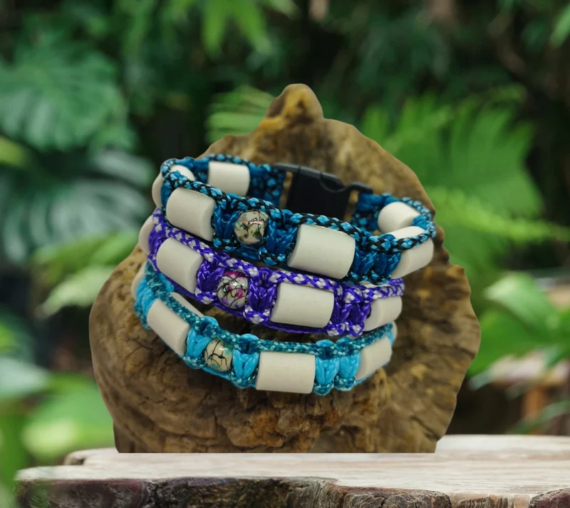 Bracelet anti-tiques pour humain en céramique EM - 1cm