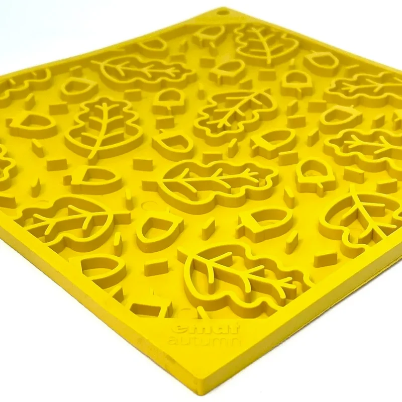 Tapis de léchage Feuilles d'Automne – eMat pour chien – Sodapup®