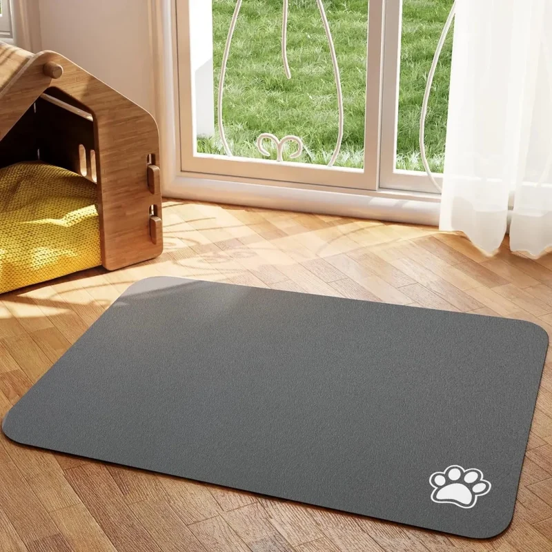 Tapis sous gamelle chien