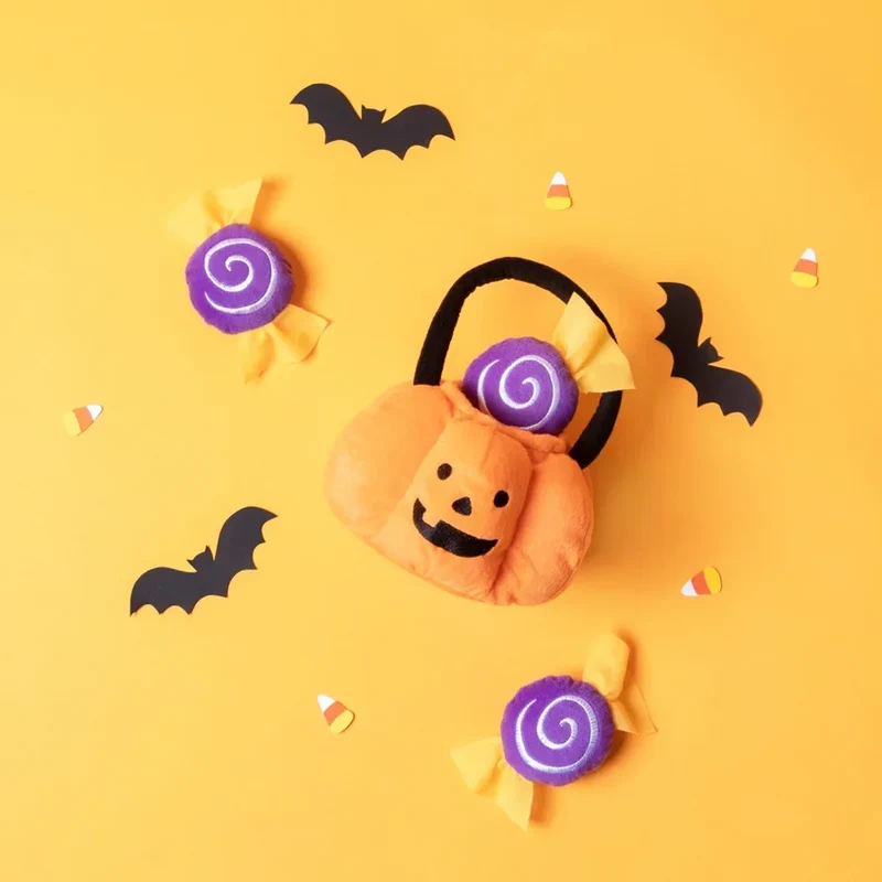 Peluche de flair Panier Citrouille Trick or Treat - Jouet d'occupation pour chien – ZippyPaws® Burrow™ Trick-or-Treat Basket