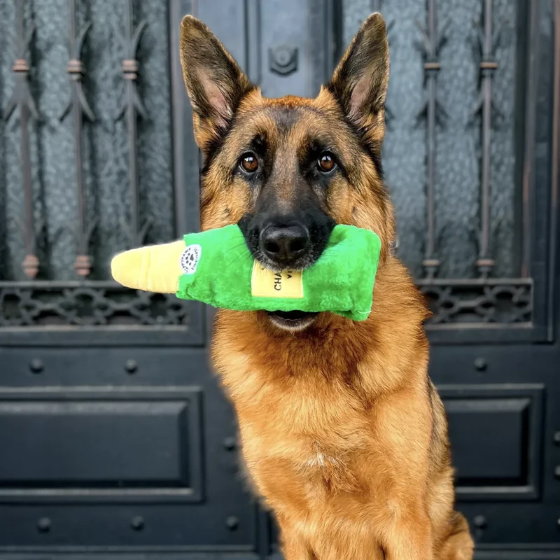 Peluche Champagne pour chien 🍾 – Happy Hour Crusherz – ZippyPaws