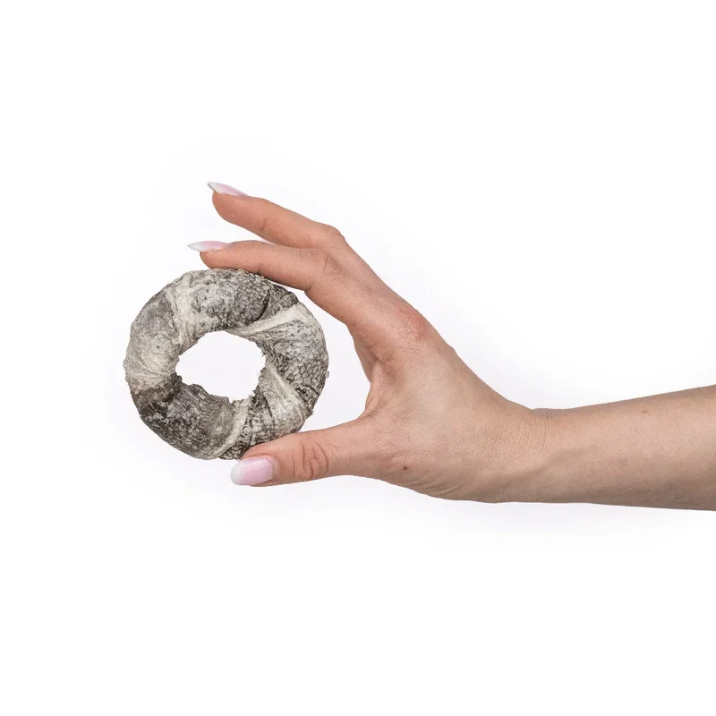 Donuts de peau de morue – Gourmandise naturelle à mâcher pour chiens – 200g
