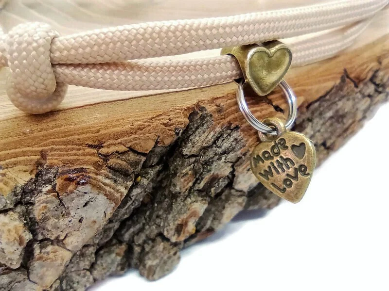 Collier réglable anti-tiques pour chien en céramique EM - LETTRES MULTICOLORES 1cm