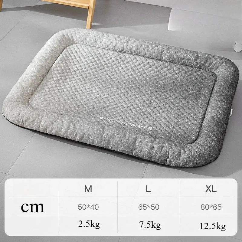 Tapis chien rafraîchissant coloré