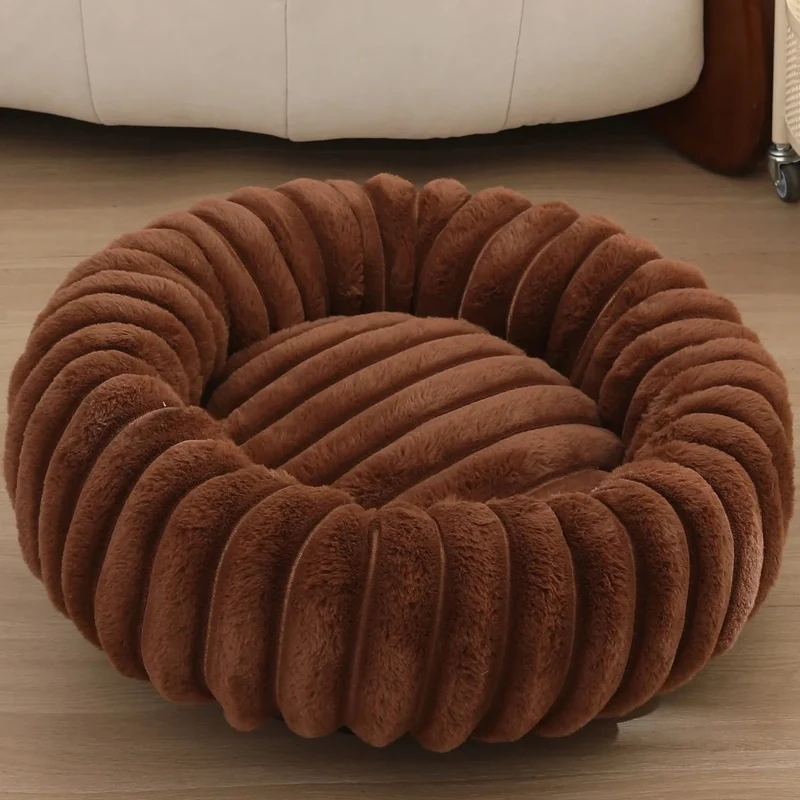 Panier fluffy style velour pour grand chien brun