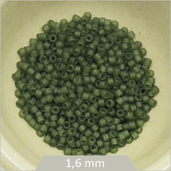 5 g de perles Miyuki Delica 11/0, DB2404 olive mat