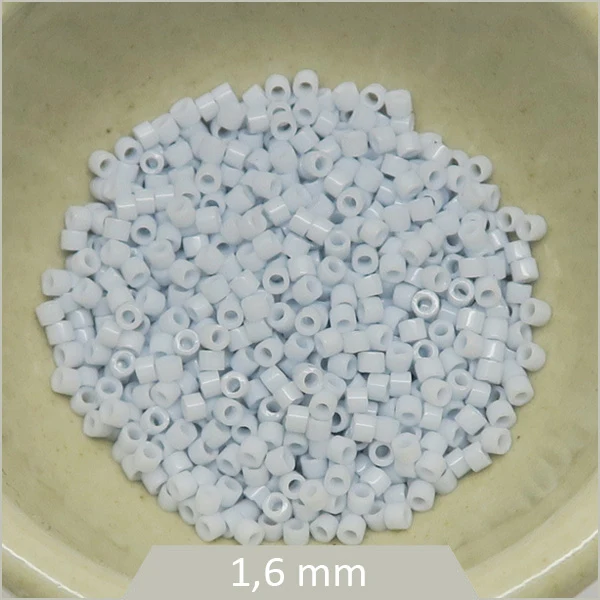 5 g de perles Miyuki Delica 11/0, DB0209 grises clair opaques