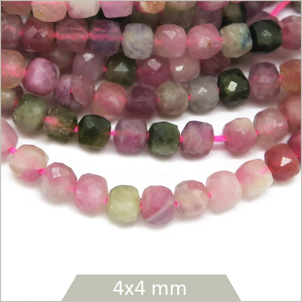Env. 90 perles cubes facettées en Tourmaline, 4x4 mm env.