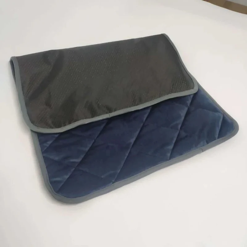 Tapis auto-chauffant d'hiver pour chien
