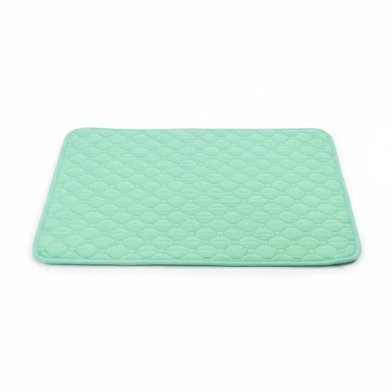 Tapis absorbant et réutilisable pour animaux