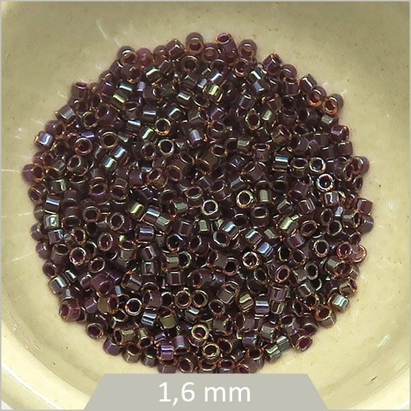 5 g de perles Miyuki Delica 11/0, DB0061 topaze violet