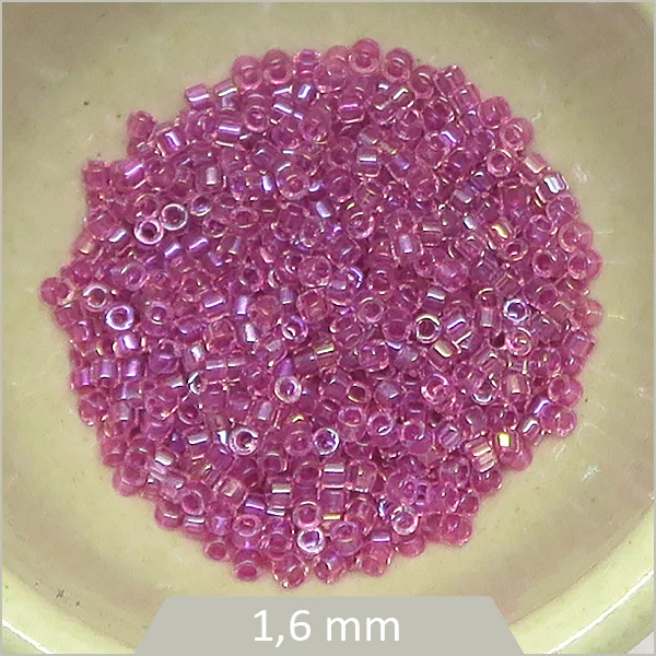 5 g de perles Miyuki Delica 11/0, DB0074 fuchsia lustré