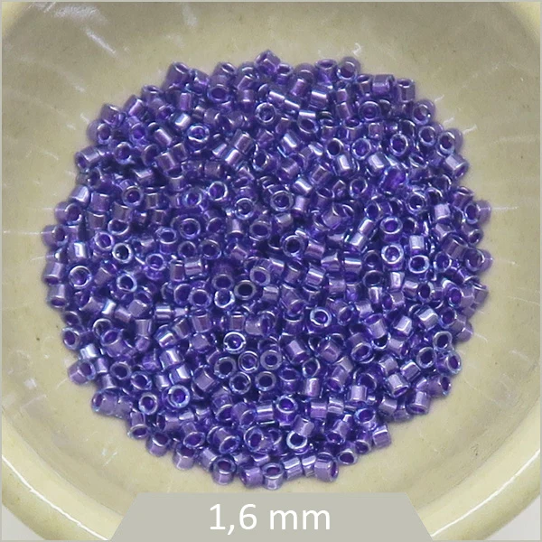 5 g de perles Miyuki Delica 11/0, DB0284 violet scintillant