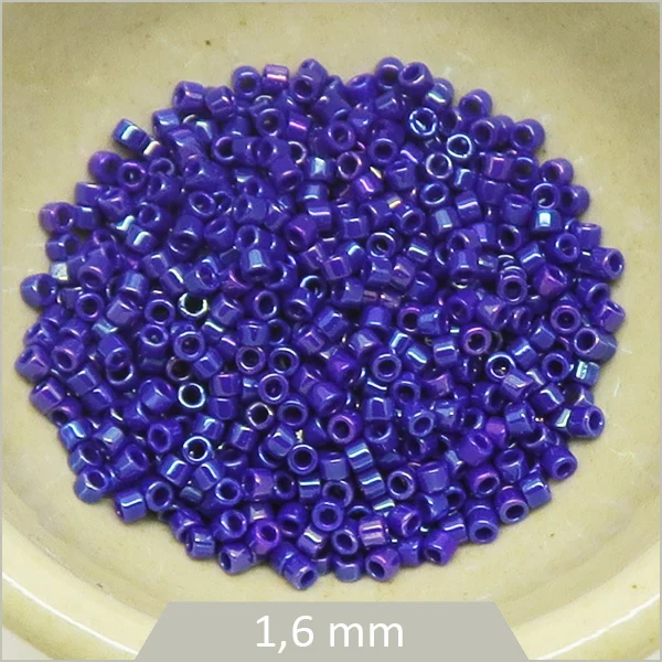 5 g de perles Miyuki Delica 11/0, DB0216 bleu roi