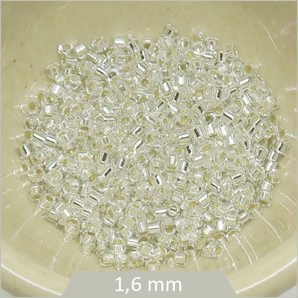 5 g de perles Miyuki Delica 11/0, DB0041 cristal argenté
