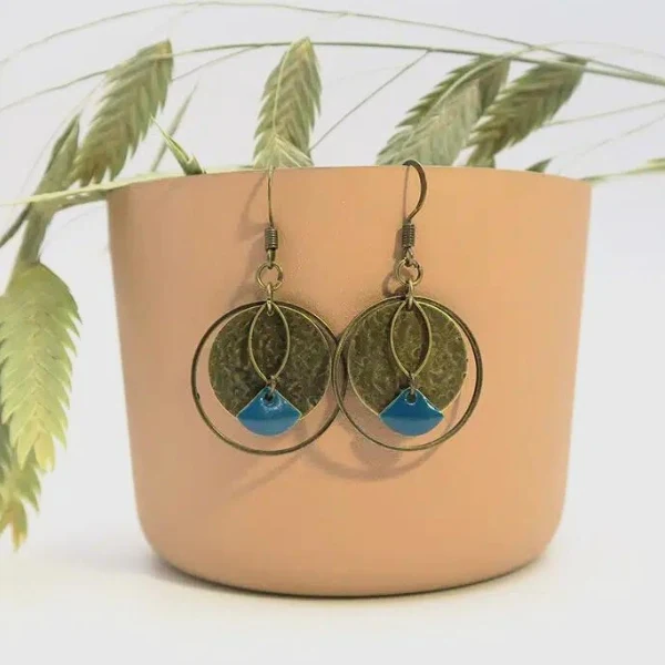 24 crochets de boucles d'oreilles bronze simples